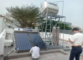Máy nước nóng năng lượng mặt trời Đại Thành tại Huyện Cần Giờ giá gốc từ nhà máy